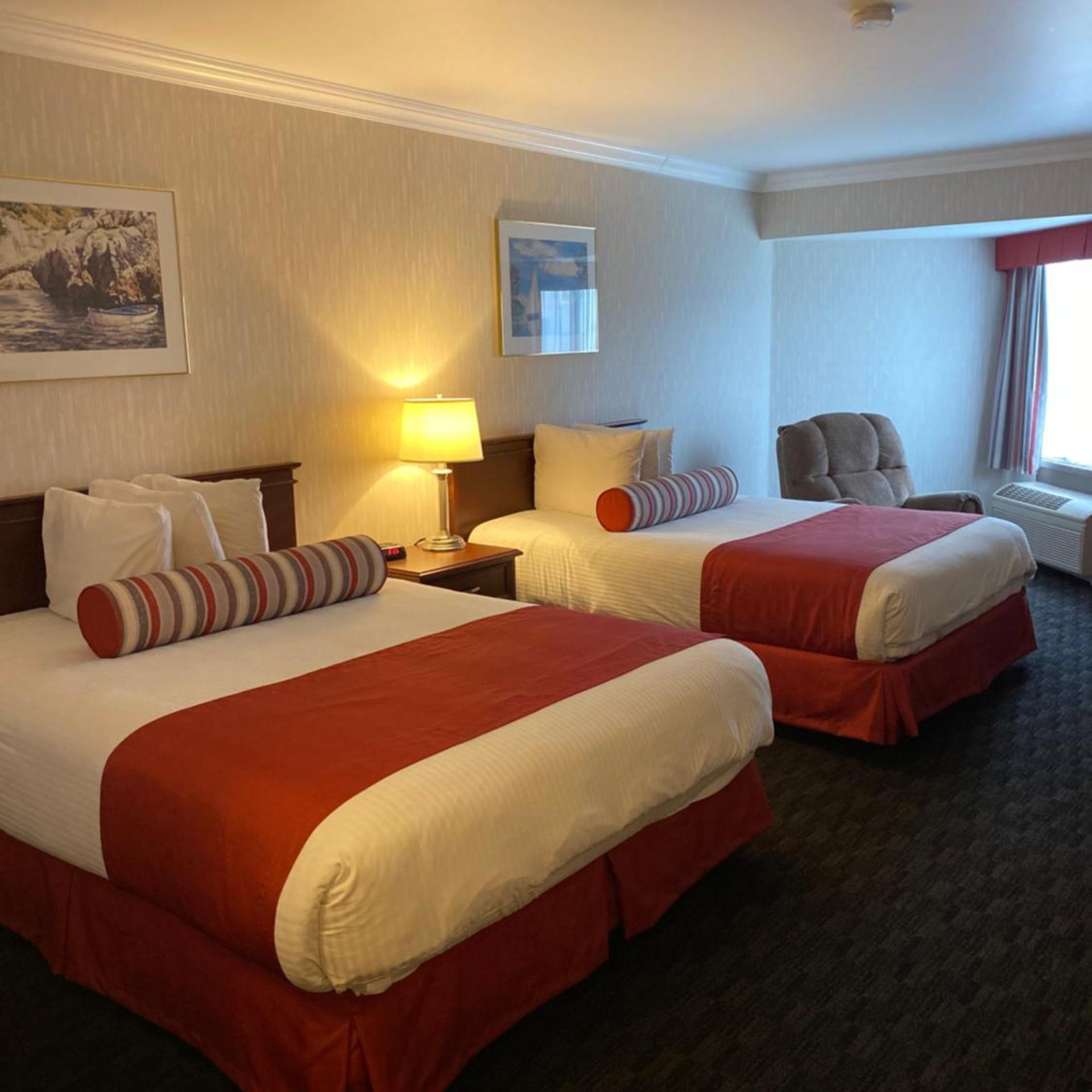 Hotel North 12/49