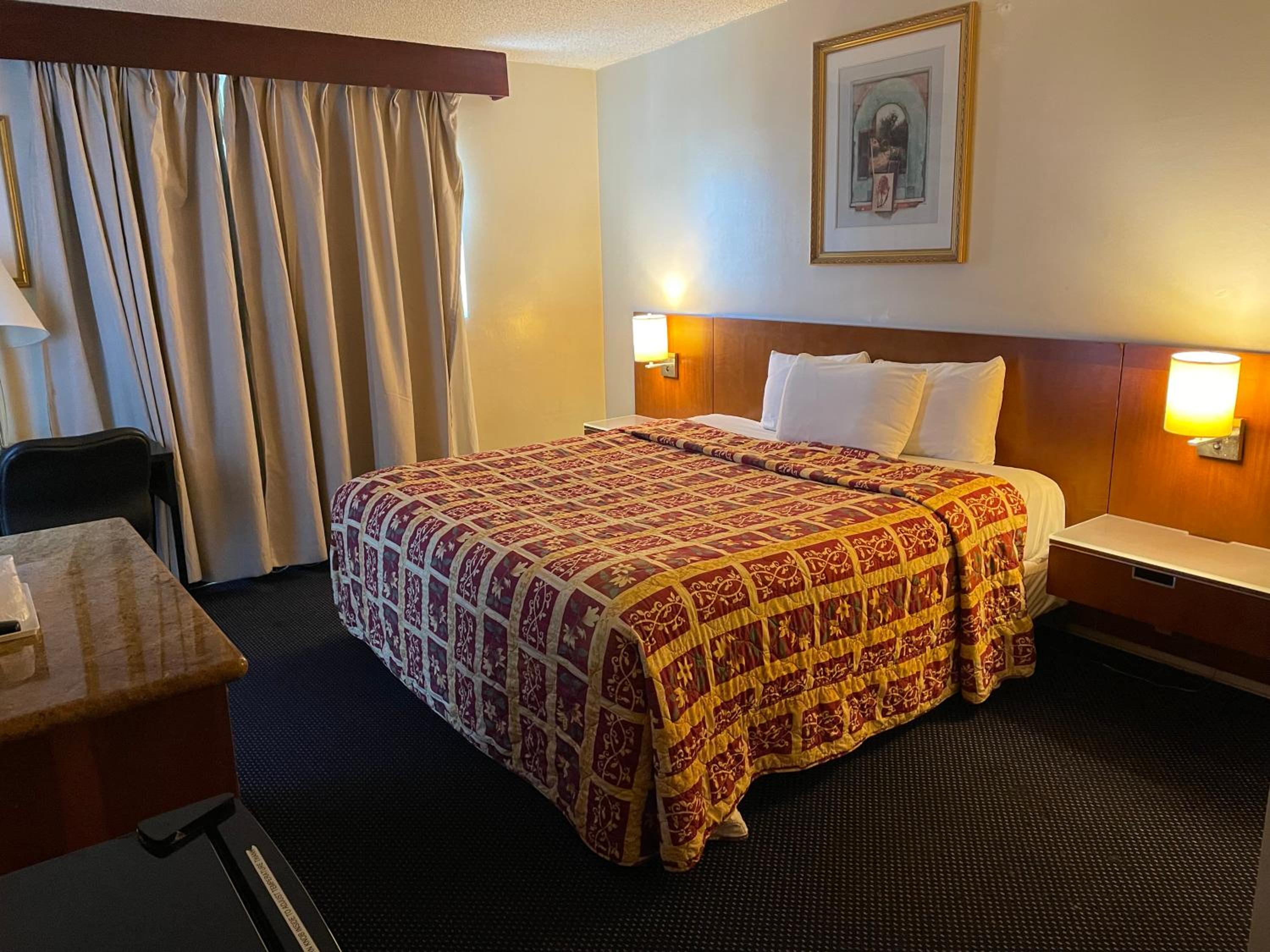 Grand Inn 18/38