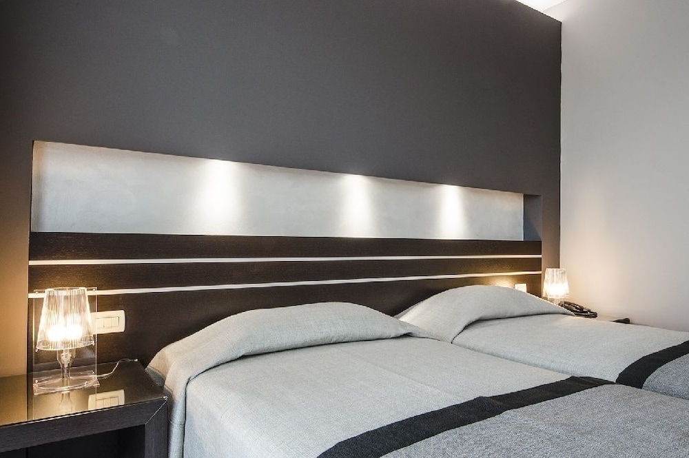 Hotel Des Bains Terme 9/37