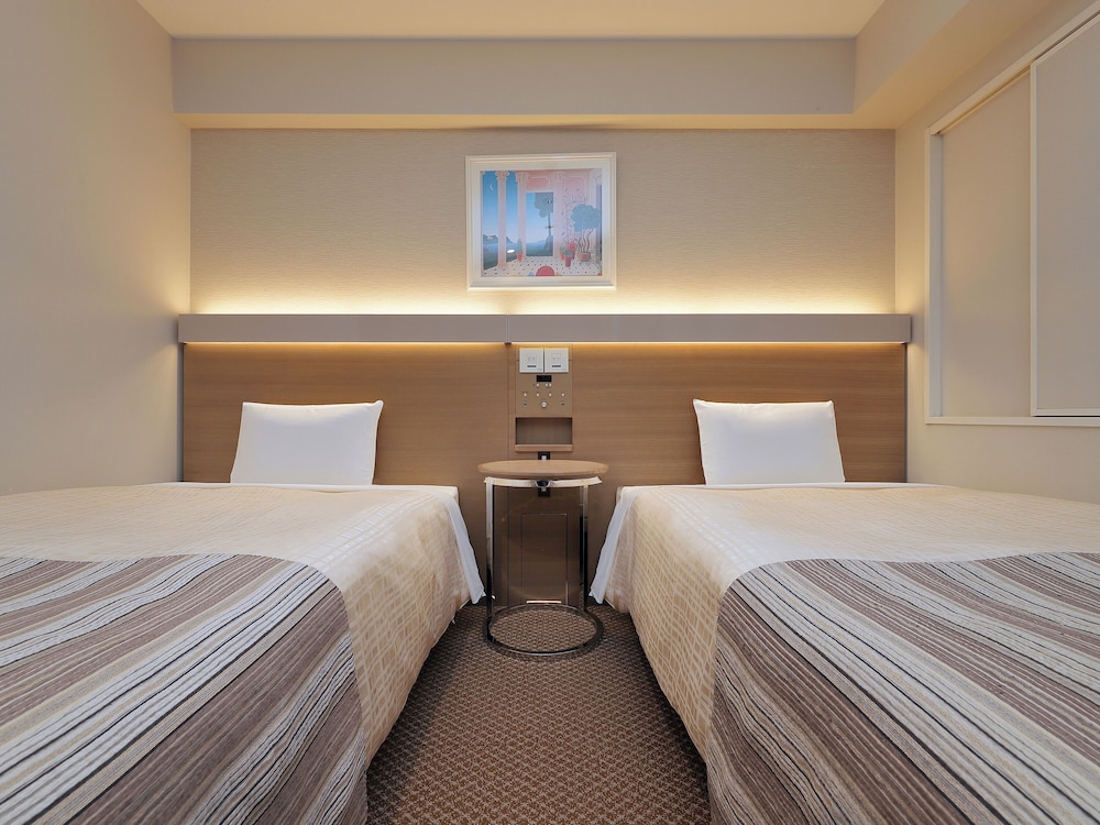 Keio Presso Inn Otemachi 19/66