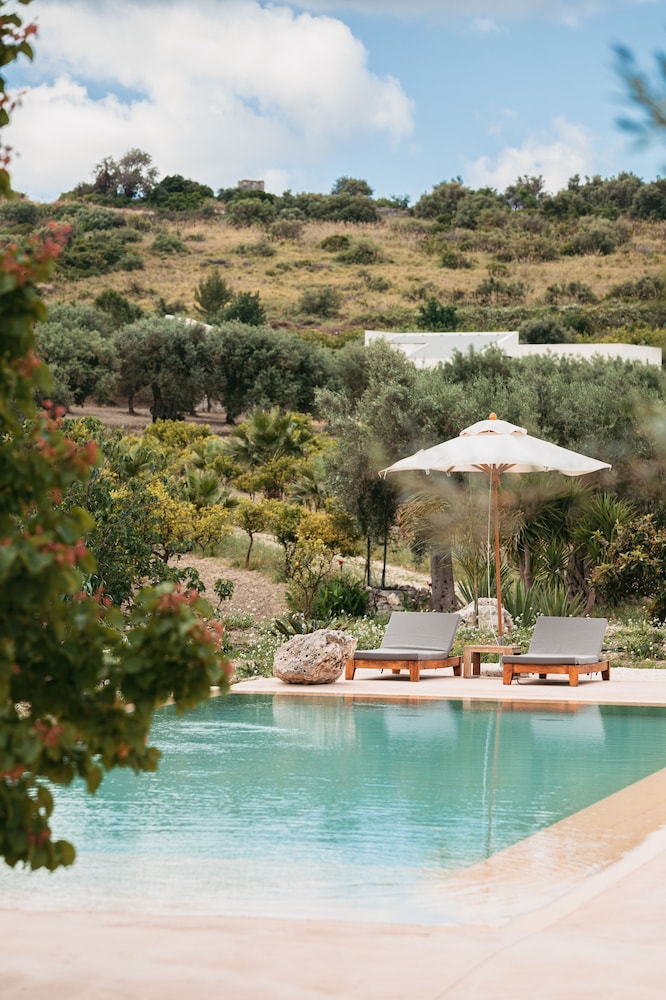 Iuta Glamping & Farm 50/54