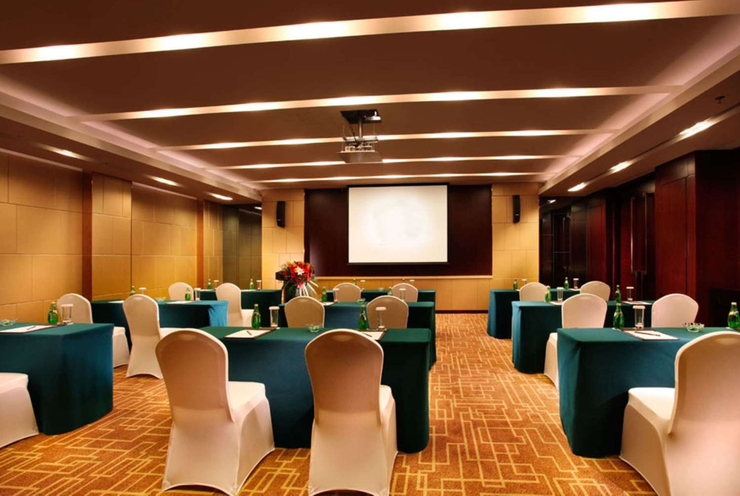 Xi'an Xinxing Hotel 12/14