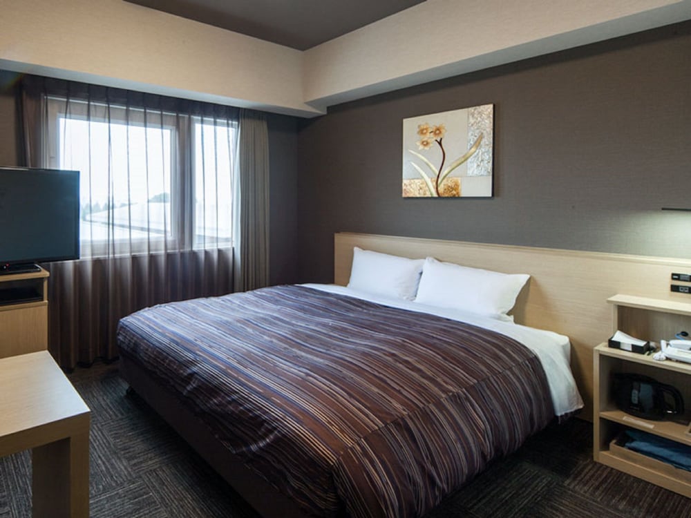 Hotel Route-Inn Isesaki Inter 11/46