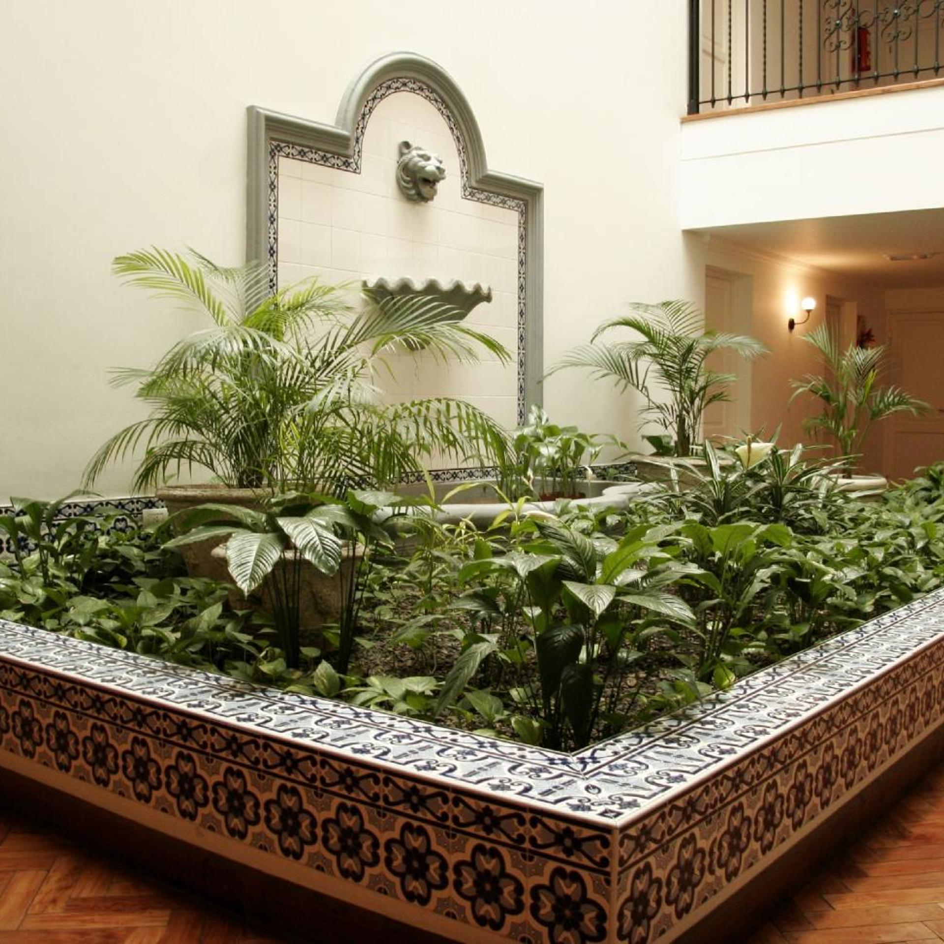 Solar de La Plaza Hotel 25/28