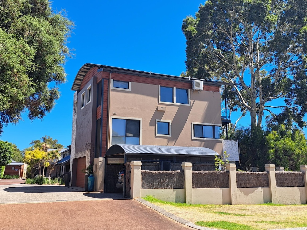Bay Village Resort Dunsborough 3/50