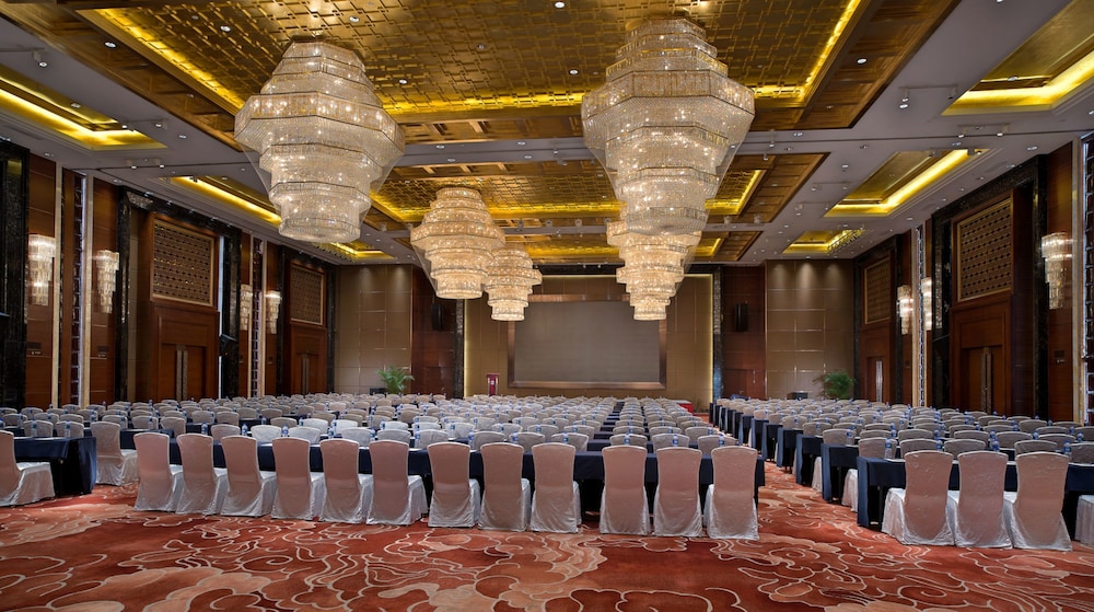 Embassador International Hotel Formerly Qujiang International Hotel 37/39