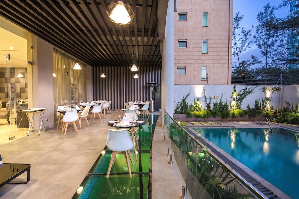 Royal Tulip Canaan Hotel 49/80