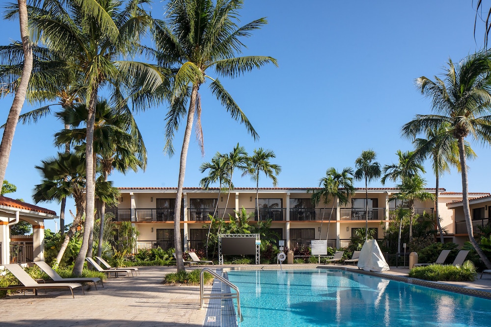 Courtyard By Marriott Key West Waterfront 1/35