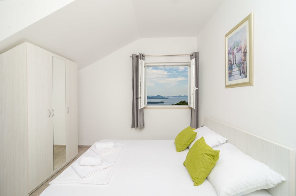 Apartments Villa Dadic 15/70