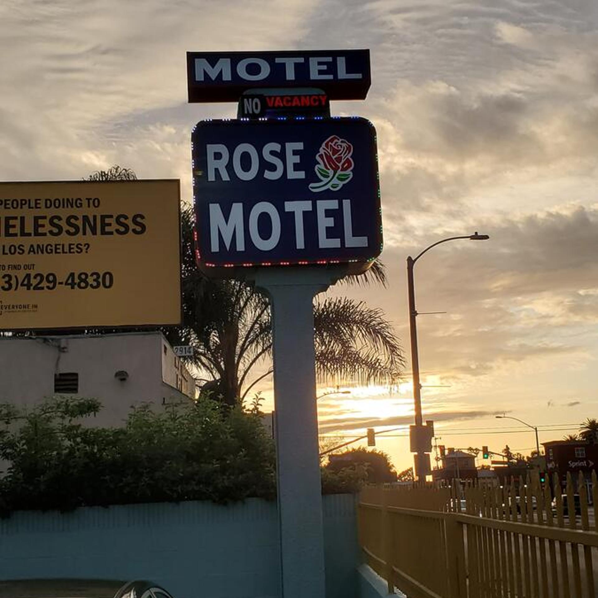 Rose motel 47/50