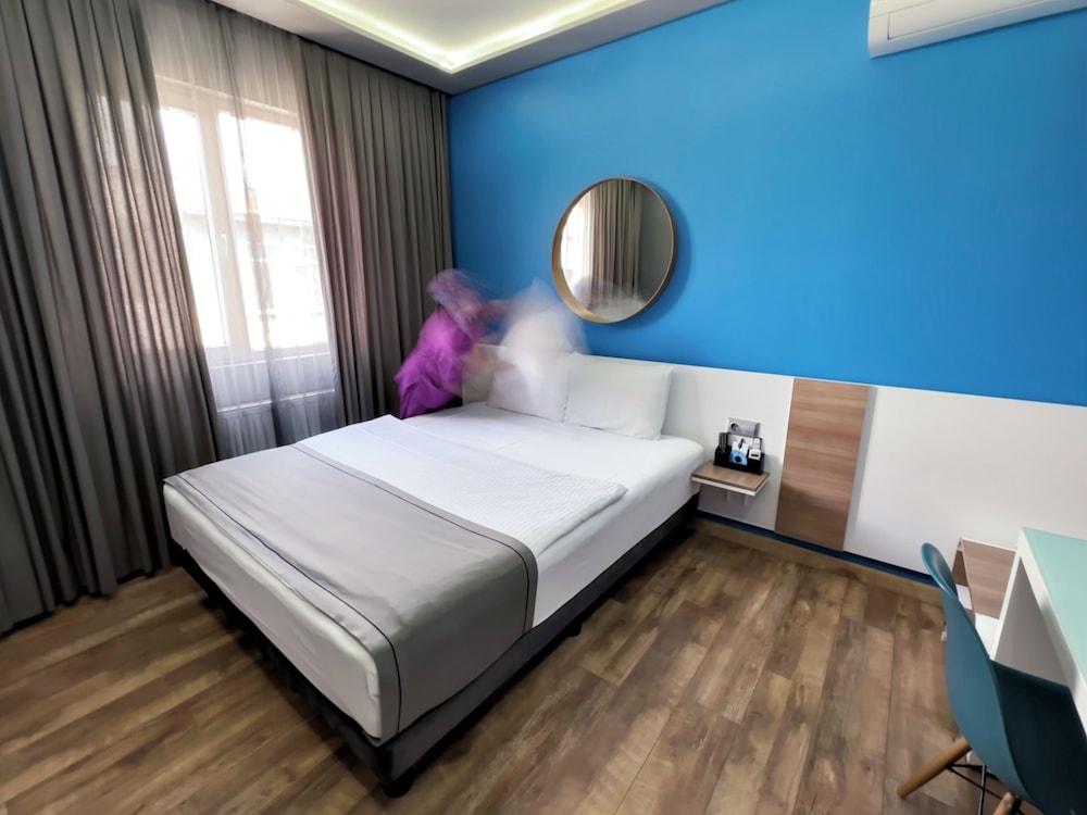 My Dora Hotel 15/50