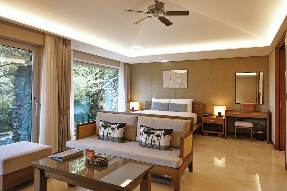 Seaes Hotel & Resort 59/74