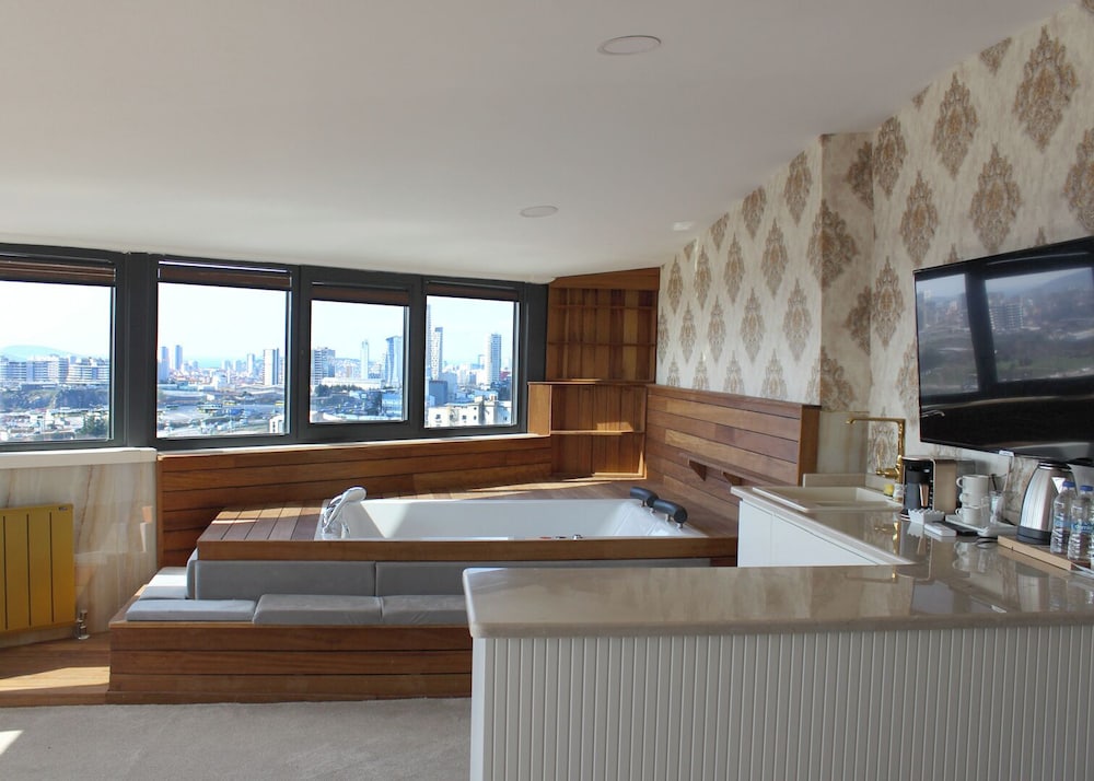 Aram Otel 20/25