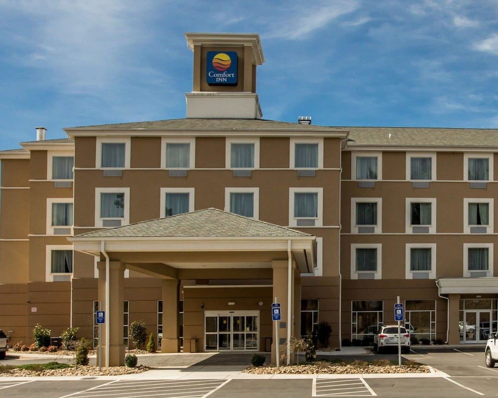 Comfort Inn Sylva - Cullowhee Sylva NC 1/57