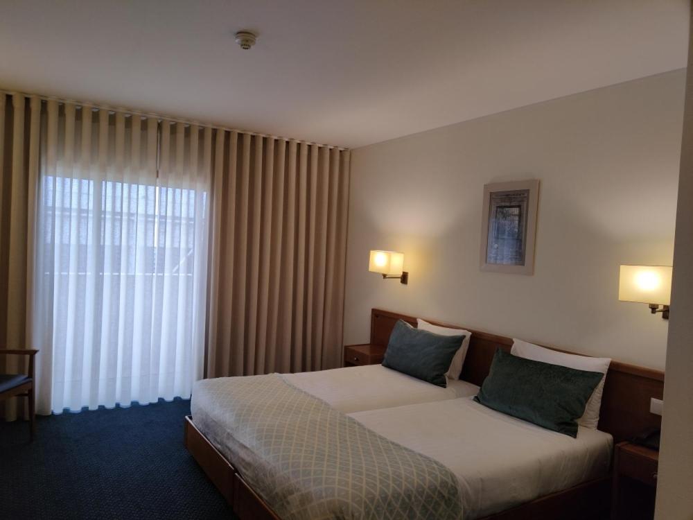 غرفة قياسية بسريرين منفصلين، HOTEL DOS LOIOS 2/5