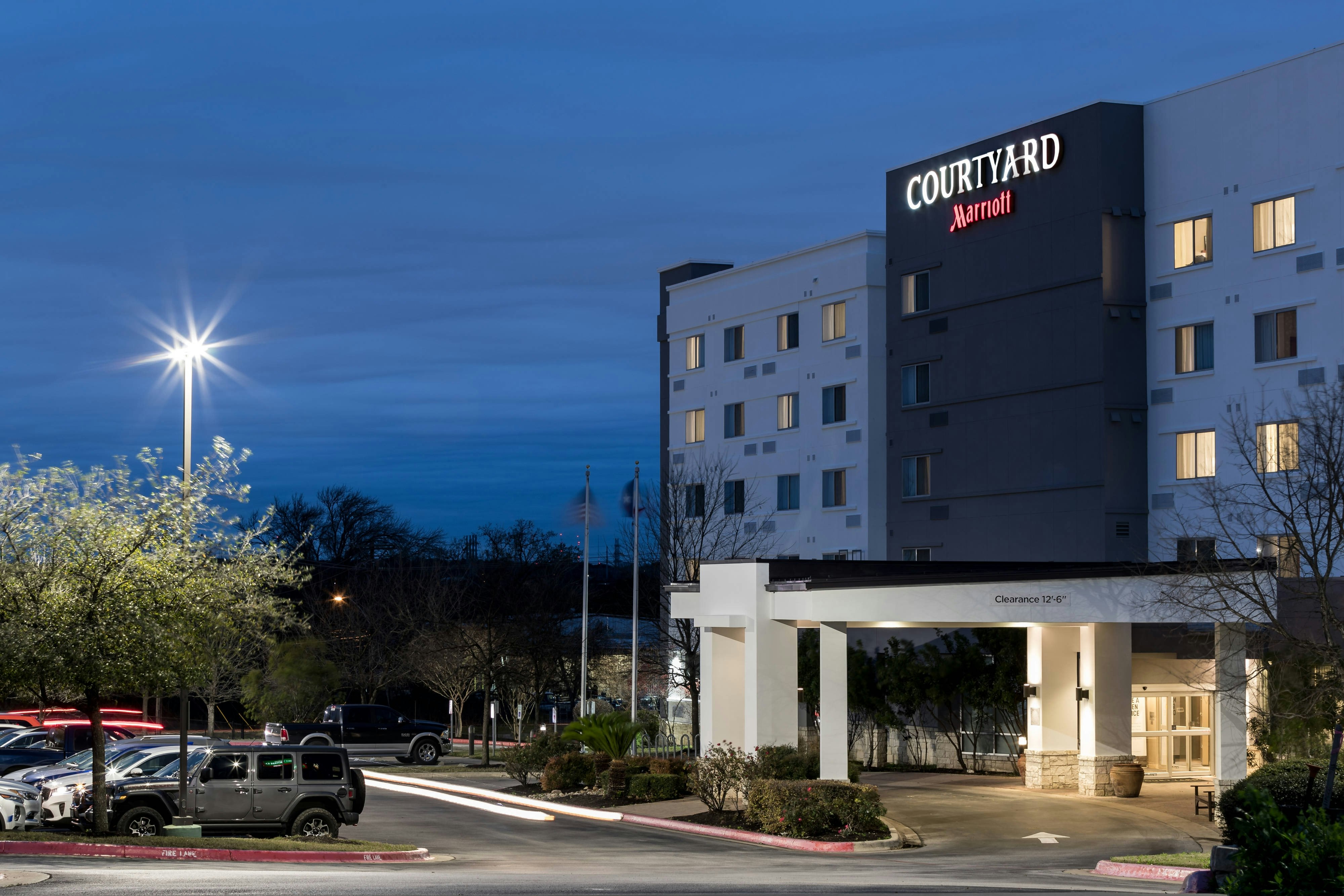 Courtyard Austin North Parmer Lane 19/19