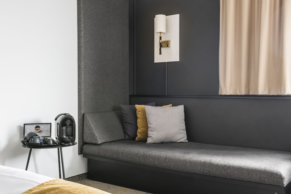 Quality Hotel Royal Corner 42/70