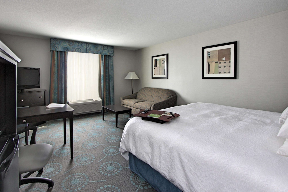 Hampton Inn Defiance 9/25