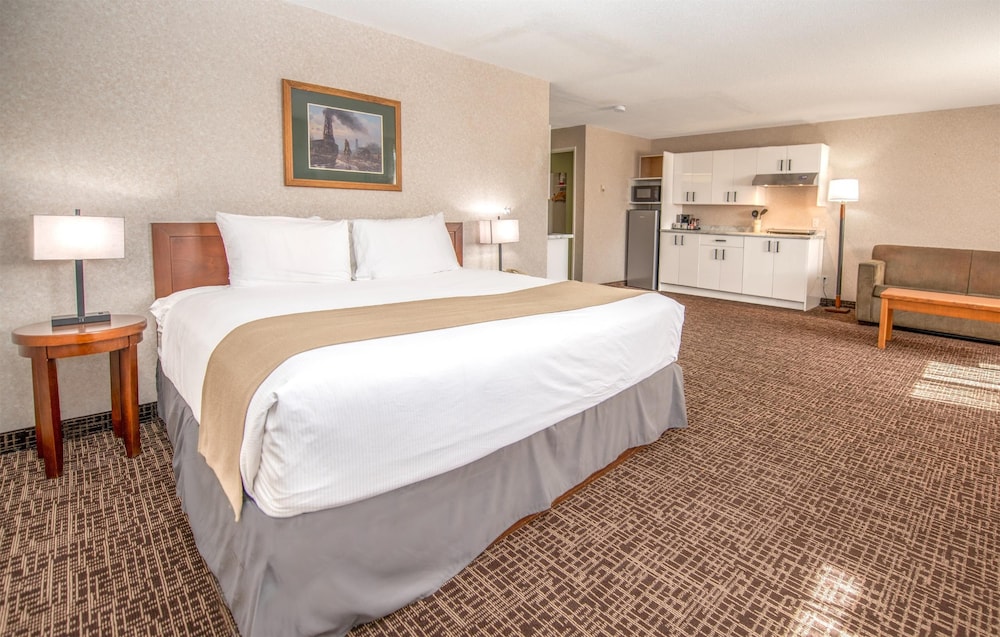 Coast Fort St John Hotel 19/64