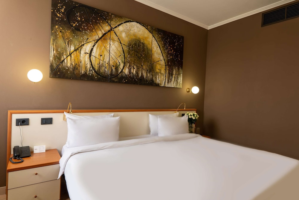 Best Western Plus Congress Hotel 25/77