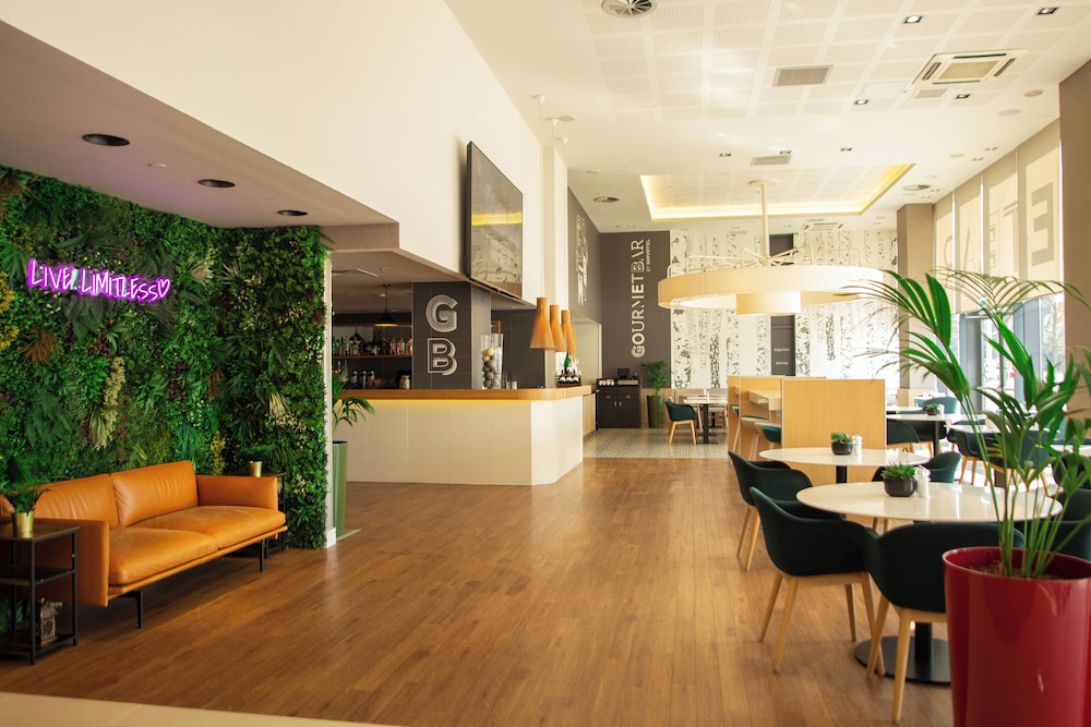 Novotel London Wembley 14/74