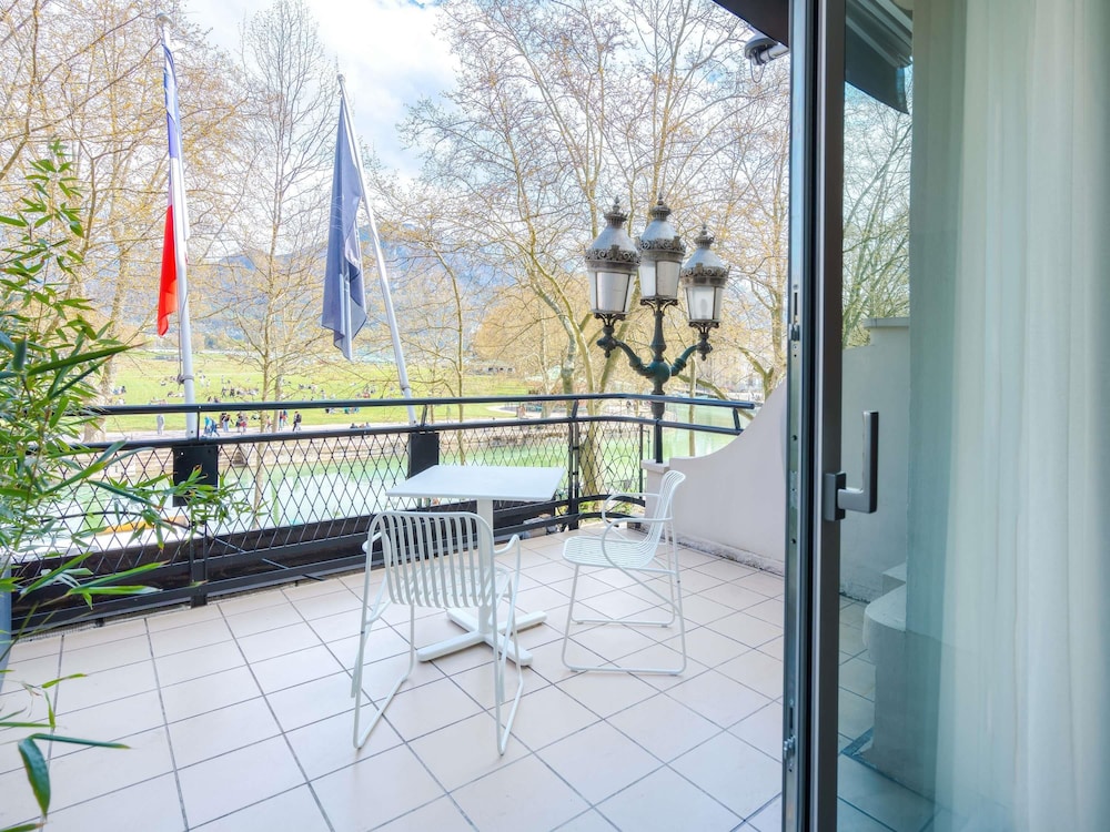Splendid Hotel Lac d Annecy, Handwritten Collection 22/50