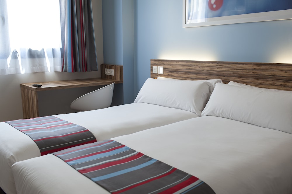 Travelodge Barcelona Fira 24/39