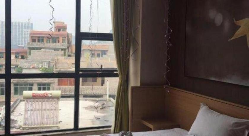 IU Hotel Anshun Huangguoshu Scenic Spot Passenger Center 23/30
