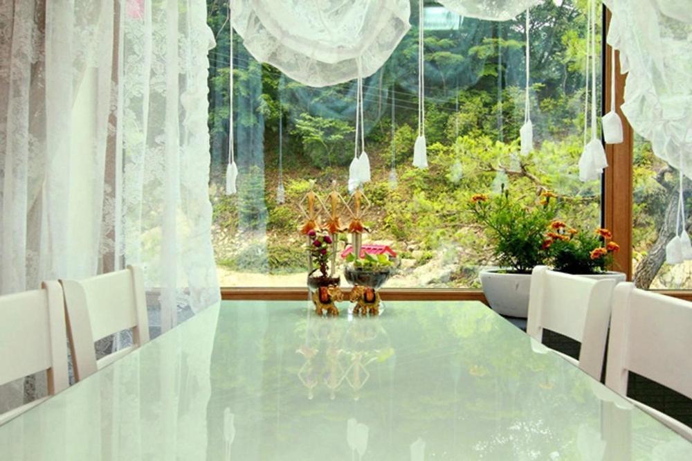 Yangpyeong Over The Mountain Pension 33/35
