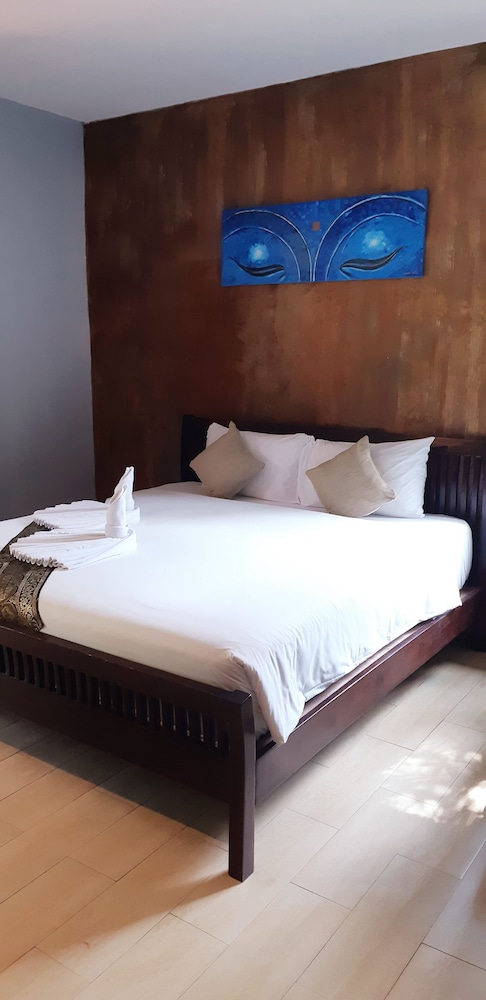 Cocoville Phuket 32/75