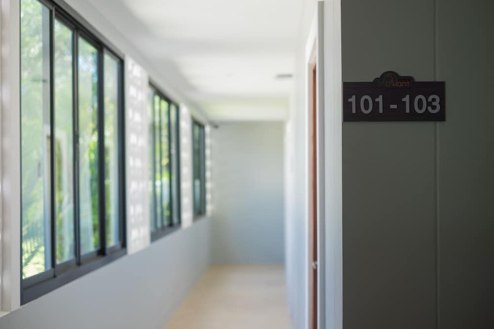 Phant At Thalang Service Apartment 20/32