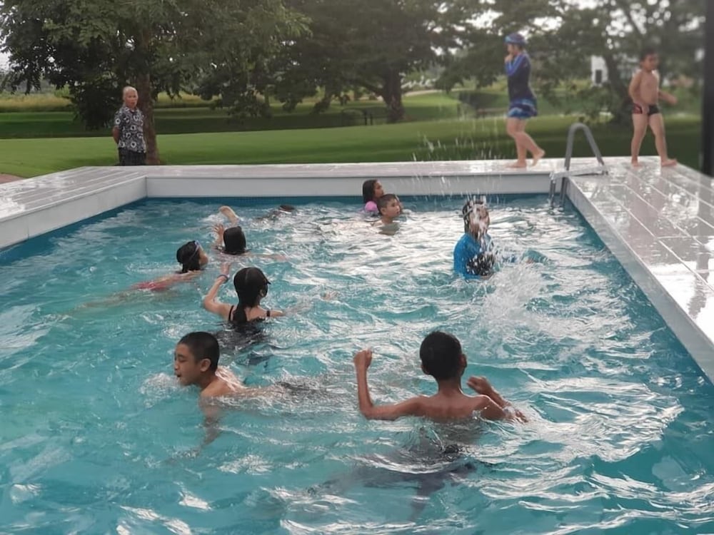I View Park Resort 35/71