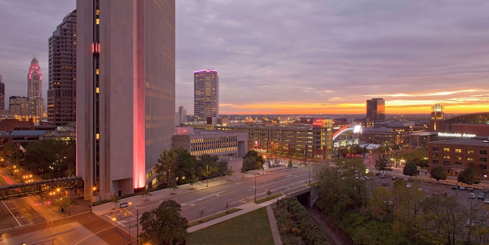 Hyatt Regency Columbus 59/61