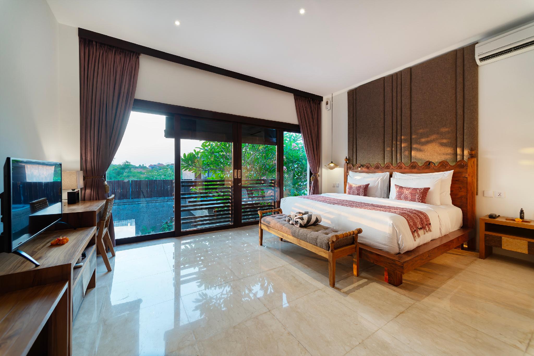 3 Bedrooms, Pool, Villa