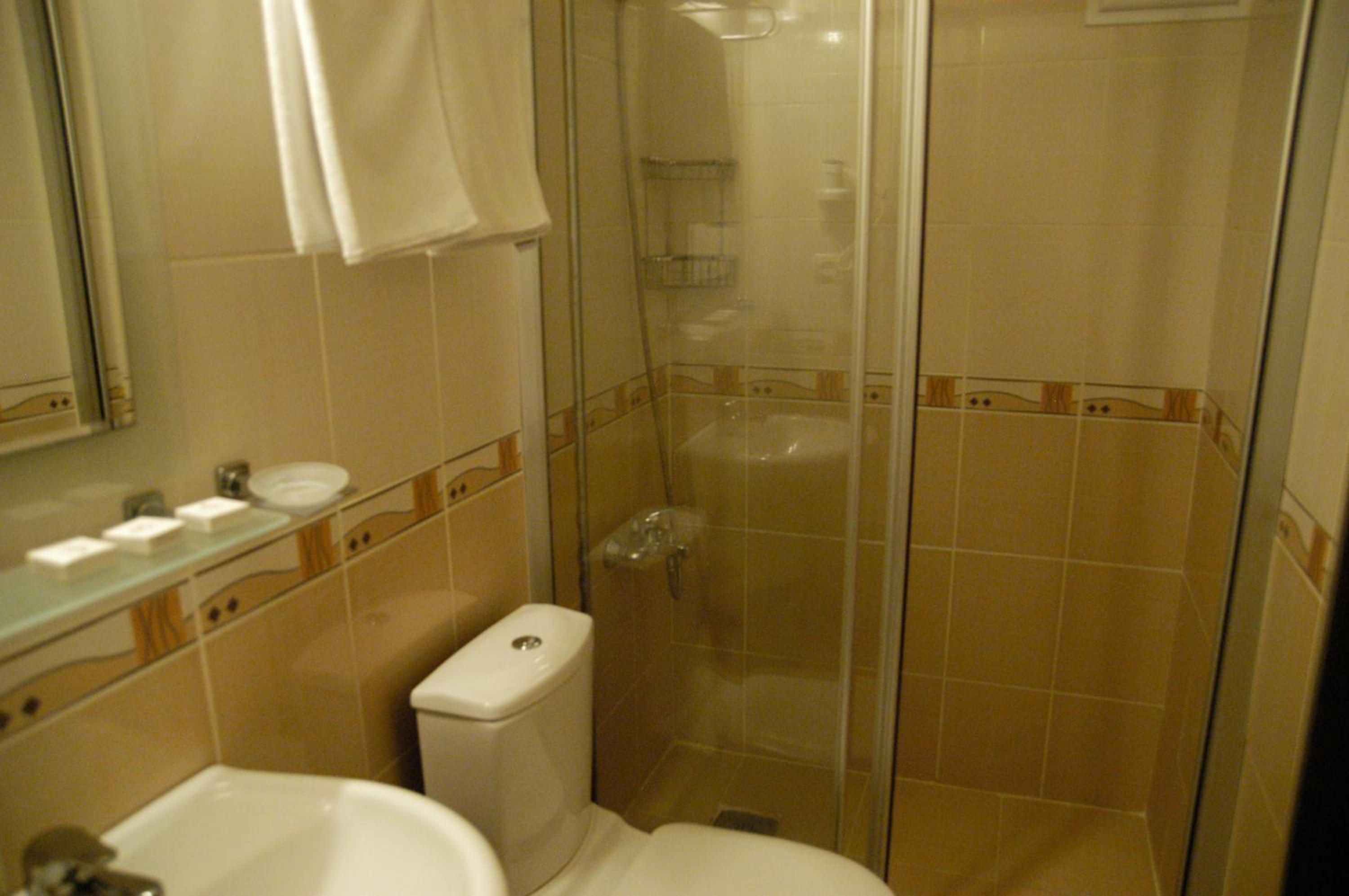 Merdan Hotel 43/48