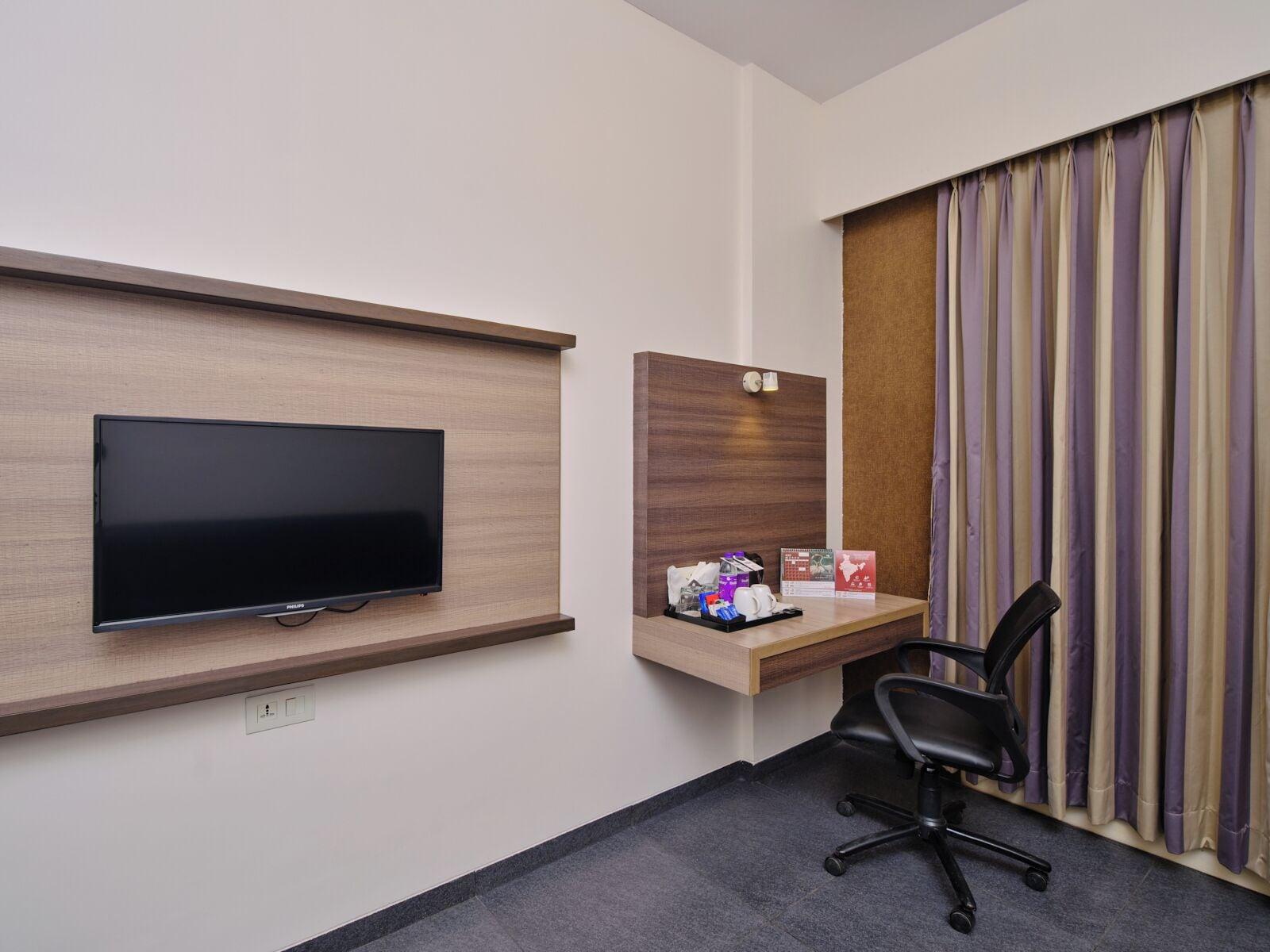 Pride Biznotel Manjusar (ex Mango Hotels Tansha Regal) 38/50