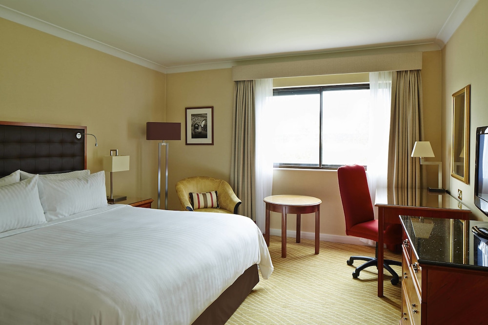 Delta Hotels by Marriott Waltham Abbey 4/29