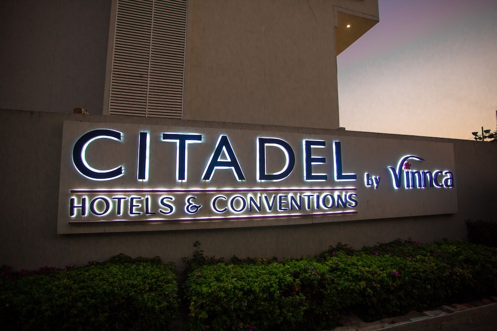 CITADEL Hotel By Vinnca 4/49