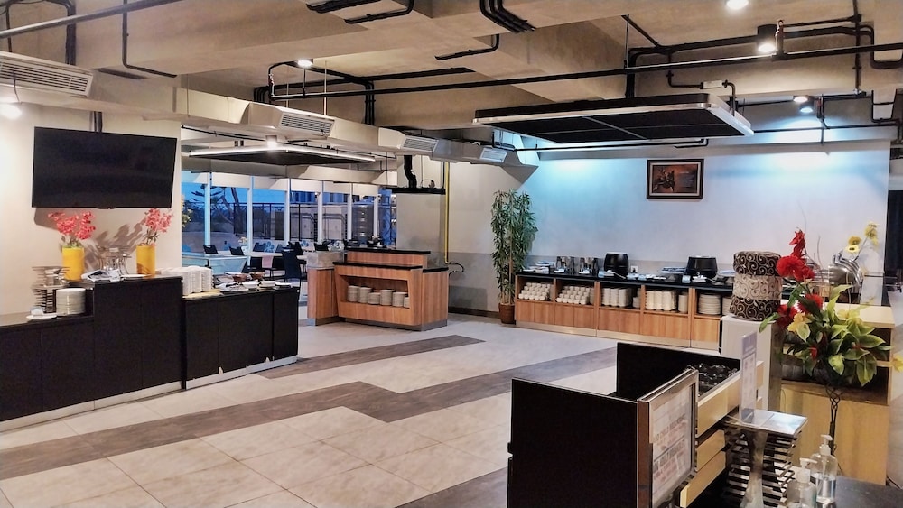 Hotel Brothers Biru Solo Baru 31/41