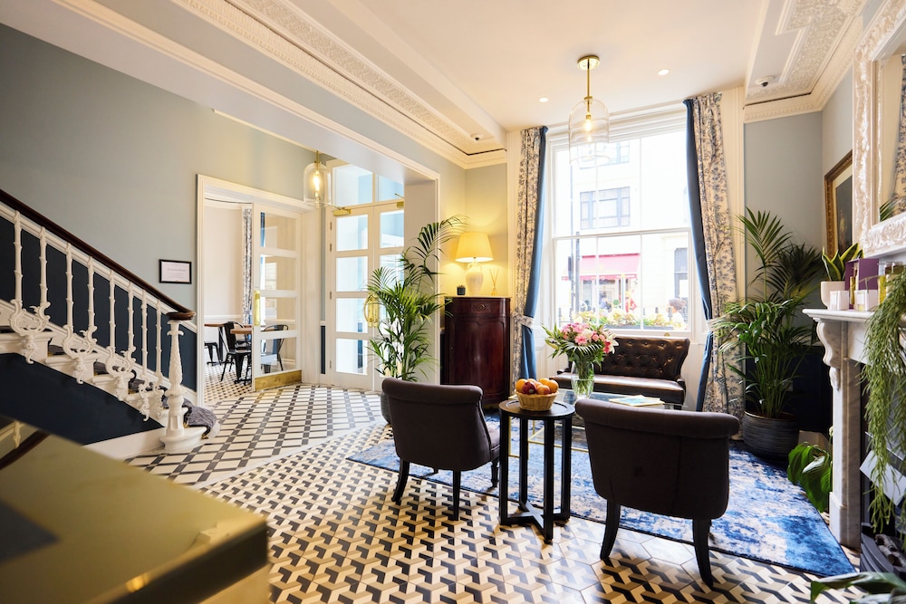 PRINCE WILLIAM HOTEL 40/55