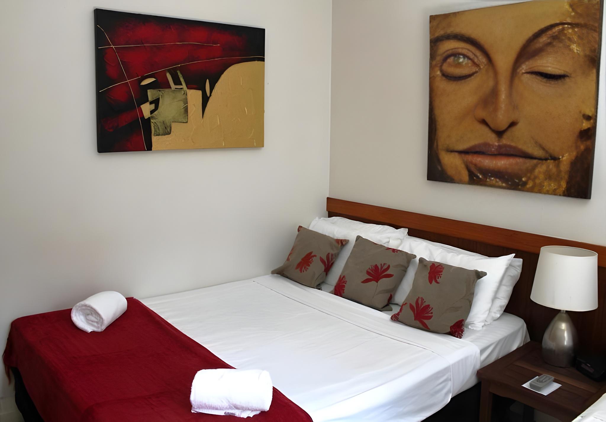 Shared, 2 Double Beds