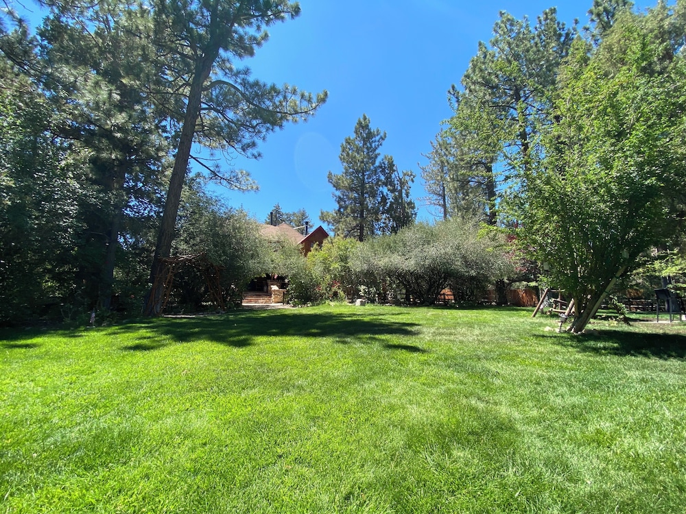 Gold Mountain Manor 40/48