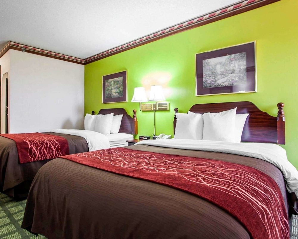 Quality Inn Arcola 9/34