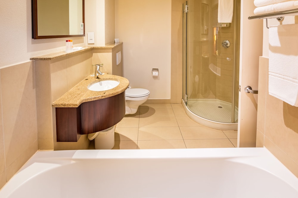 City Lodge Hatfield 12/35