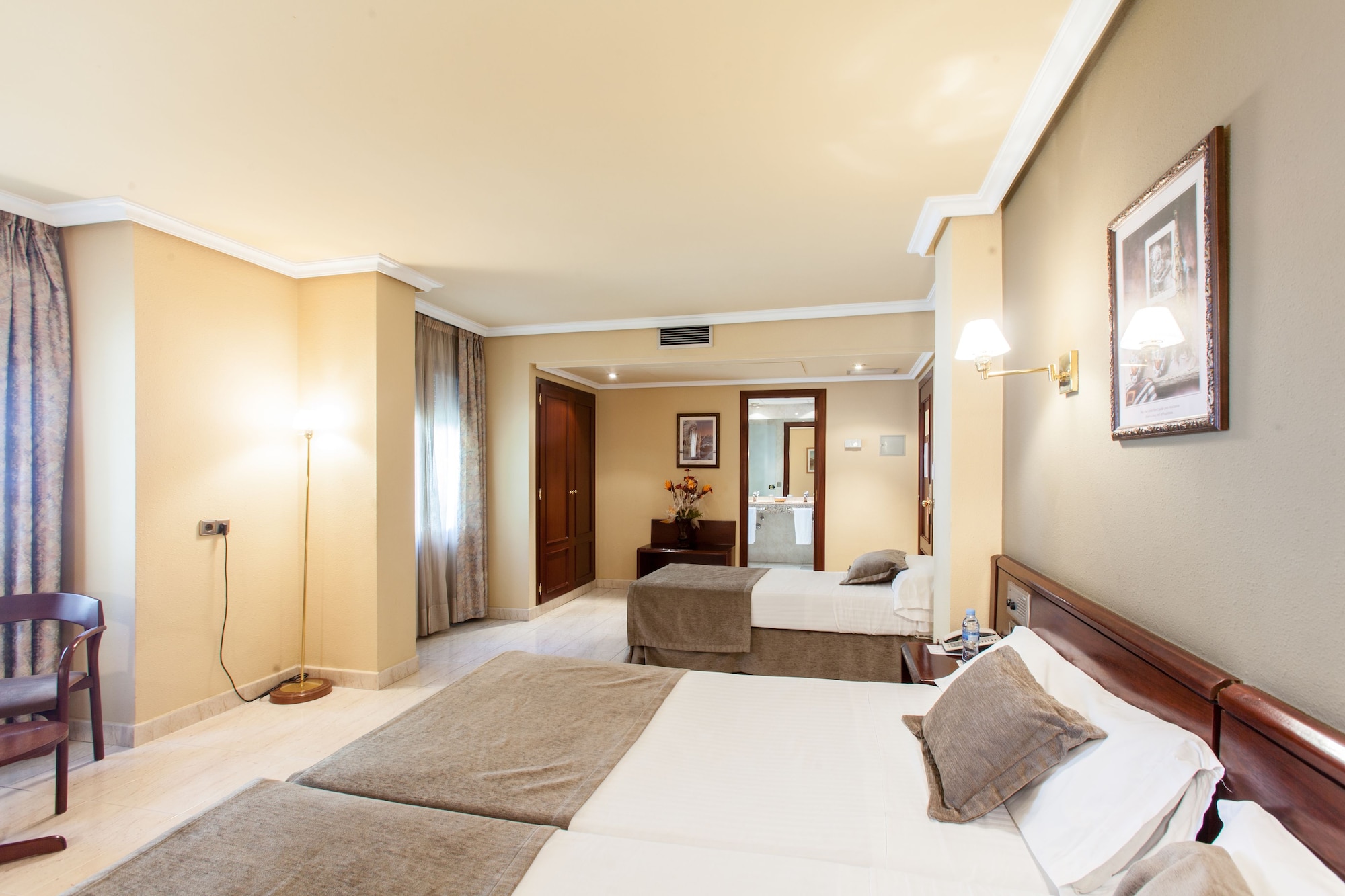 غرفة ثلاثية بثلاثة أسرّة، HOTEL IMPERIAL(ex. HUSA IMPERIAL) 4/6