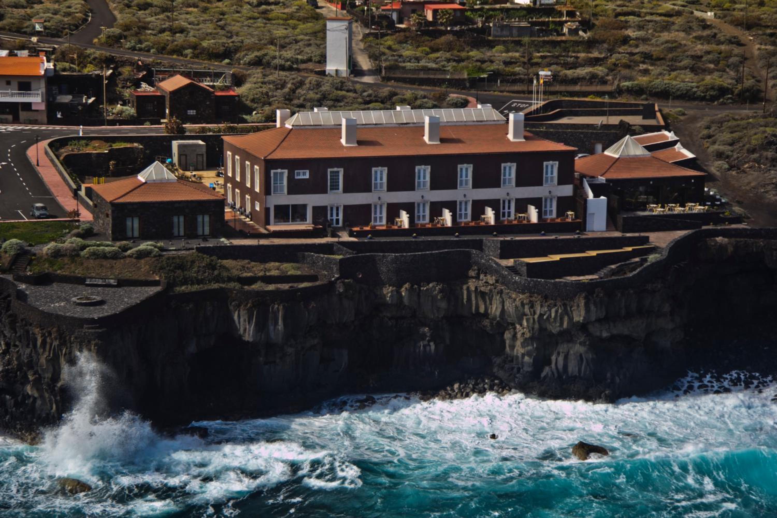 Hotel Balneario Pozo de La Salud 32/39