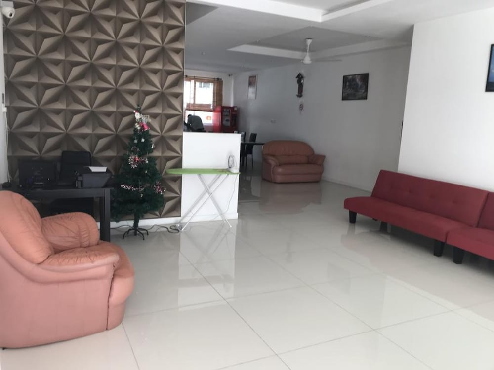 Island Hostel Bayan Lepas Airport 38/46