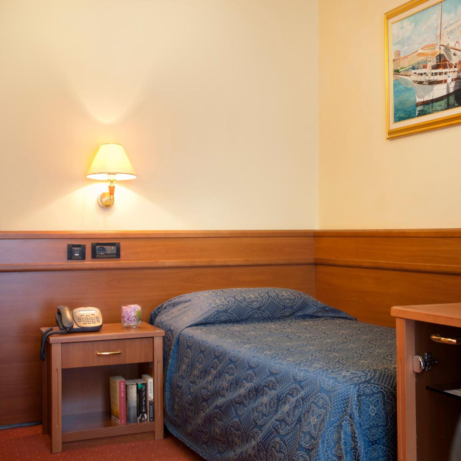 Room, Single, Sea View