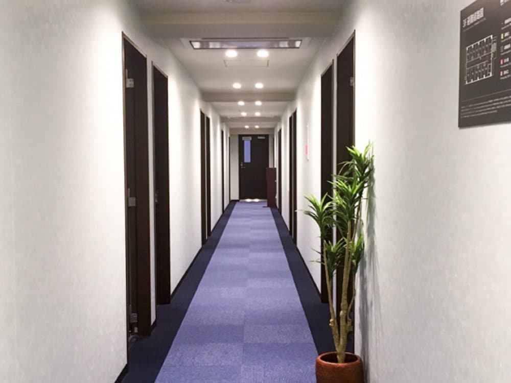 HOTEL LiVEMAX Yokkaichi Ekimae 2/29