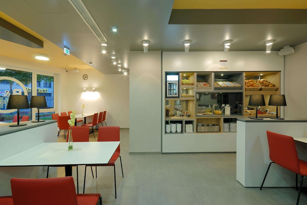B&B Hotel Bonn 37/58